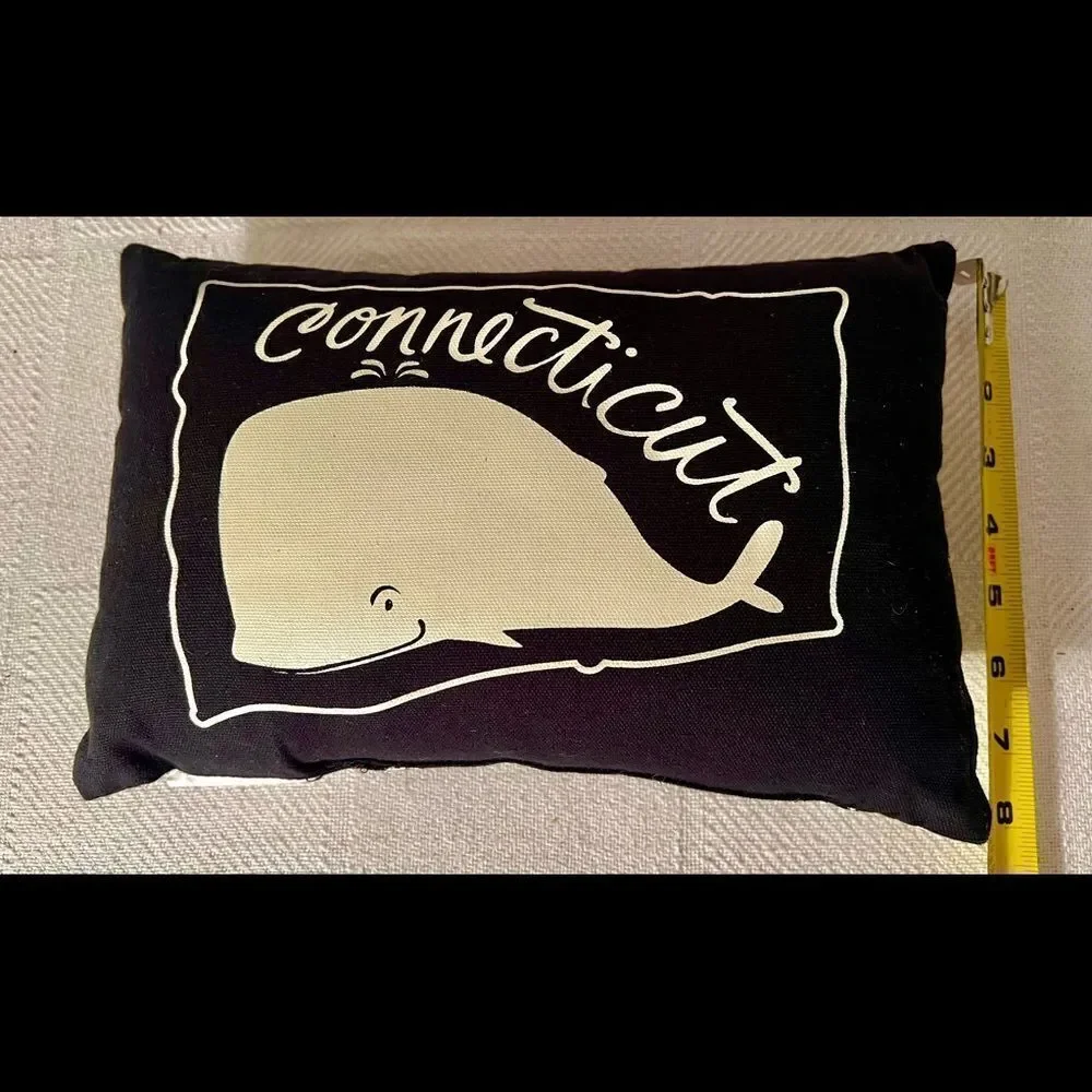 Primitives by Kathy Plush Connecticut Pillow Home Decor Black White NWOT.